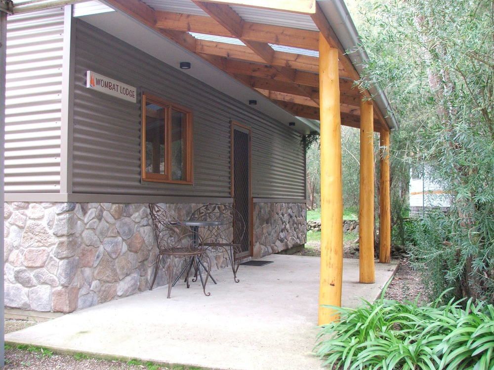 Riverview Caravan Park Porepunkah Exterior photo