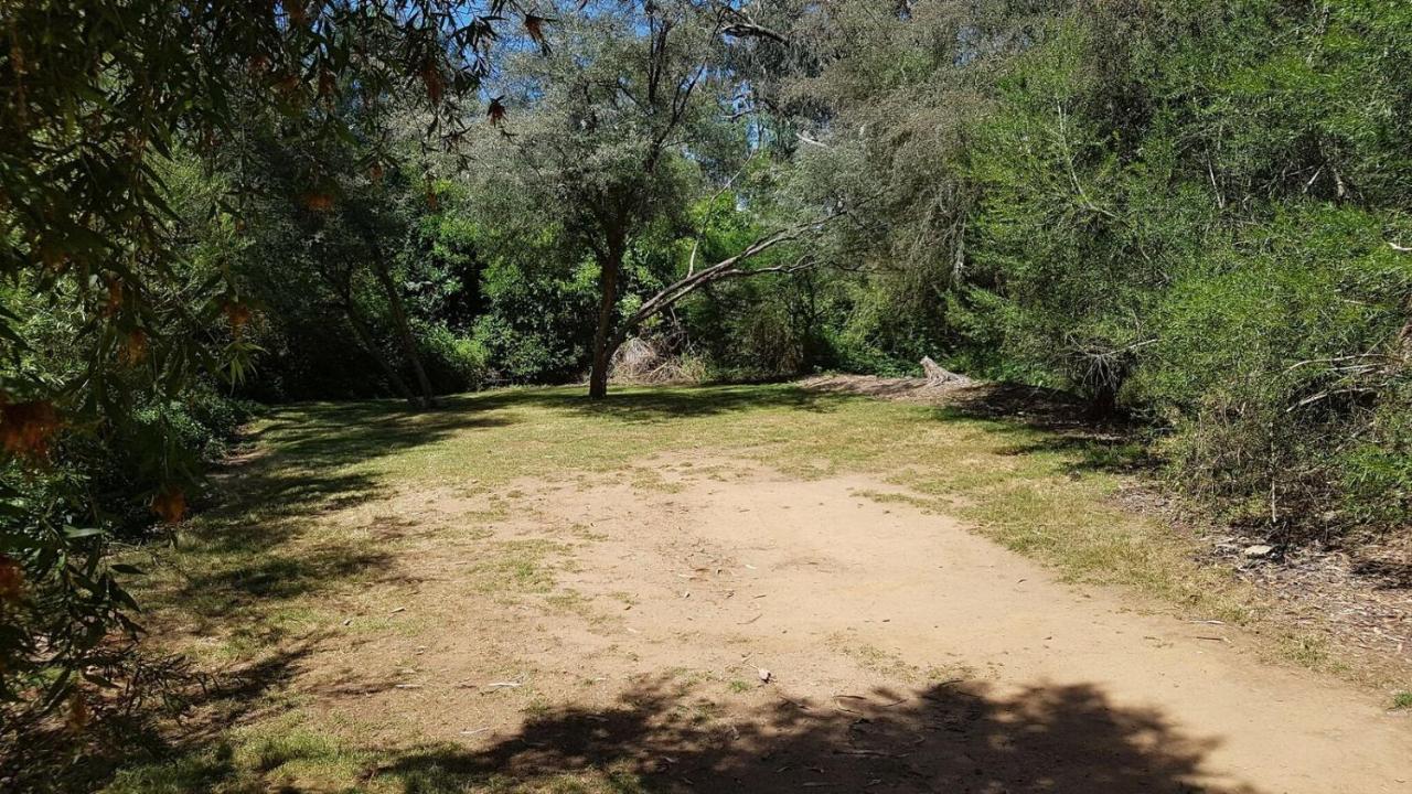 Riverview Caravan Park Porepunkah Exterior photo